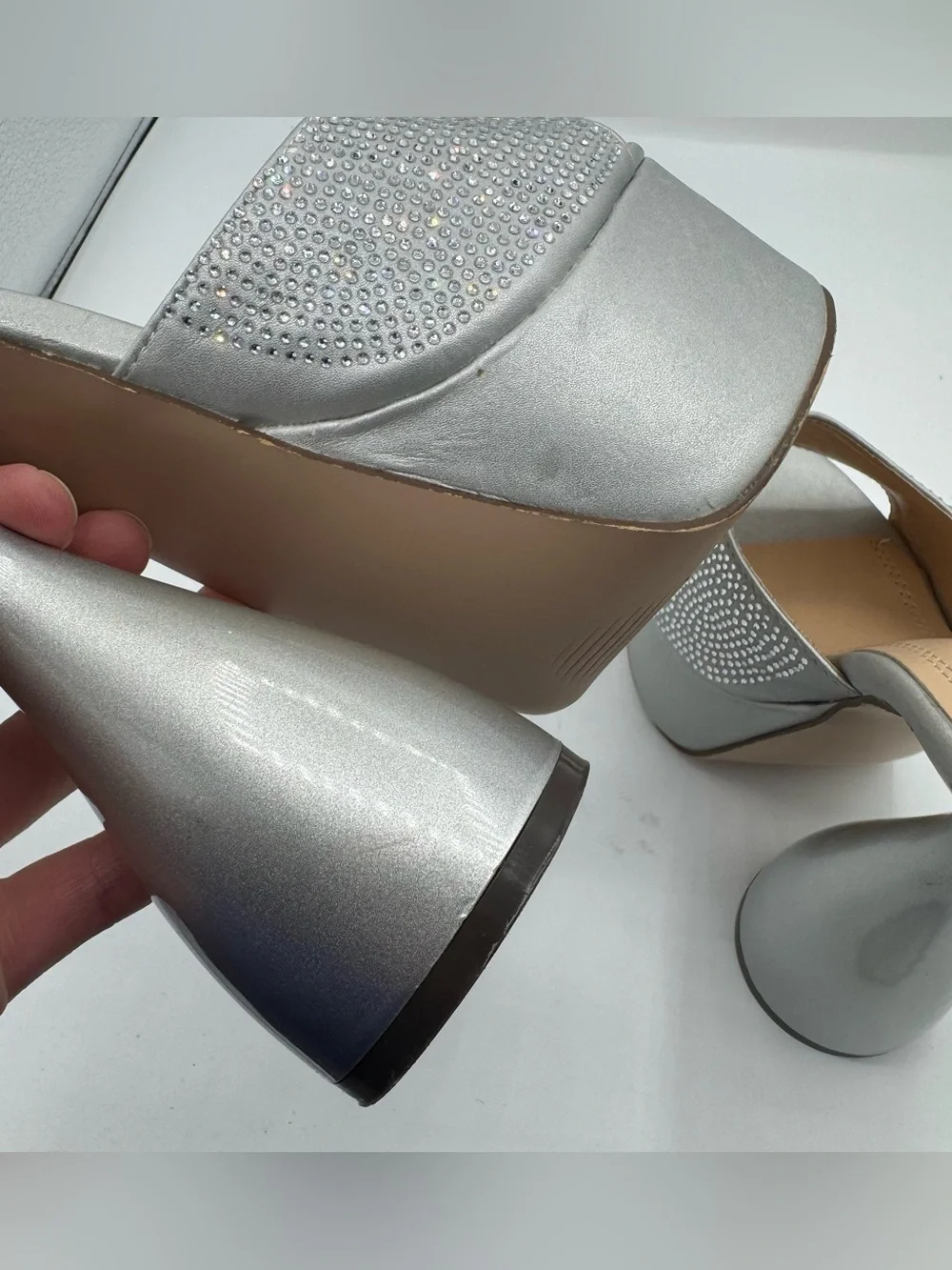 Chase and Chloe Miranda Sparkle Sculpted Stiletto Platform Sandals Silver sz 7.5